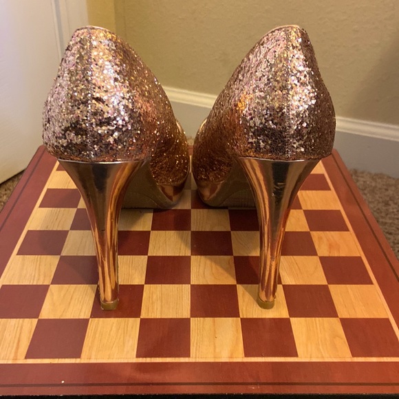 Glitter Stilettos - Picture 3 of 4